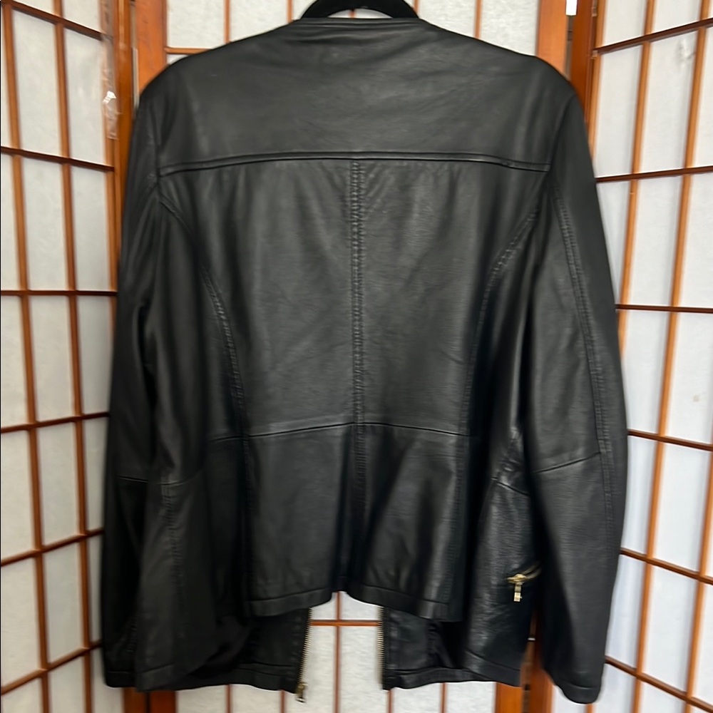 Joanna Hope Black Leather Jacket with Gold Grommets and Zippered Pockets 16 - Picture 8 of 9